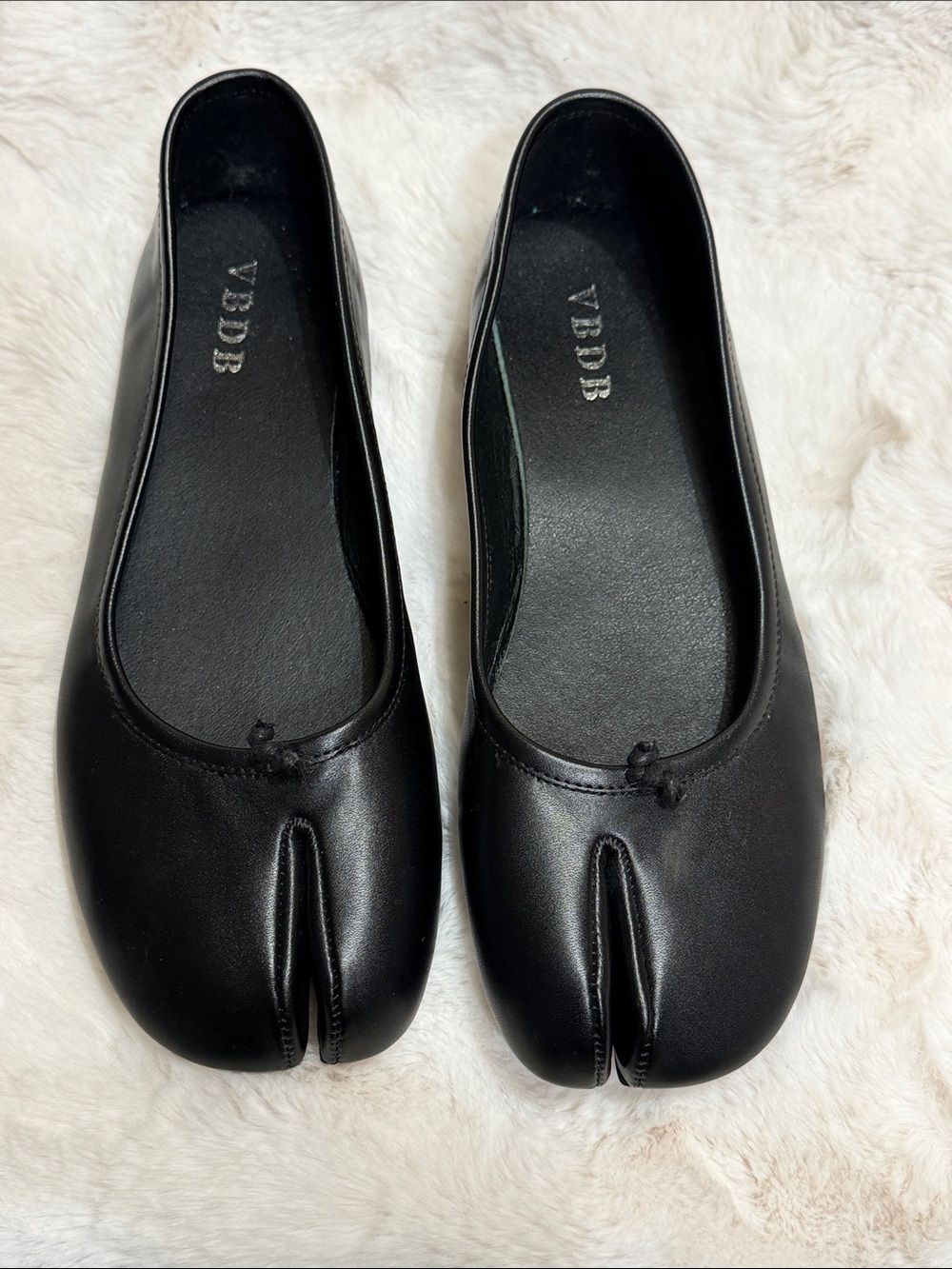 EUC* VBDB Tabi Split Toe Flats sz 9.5